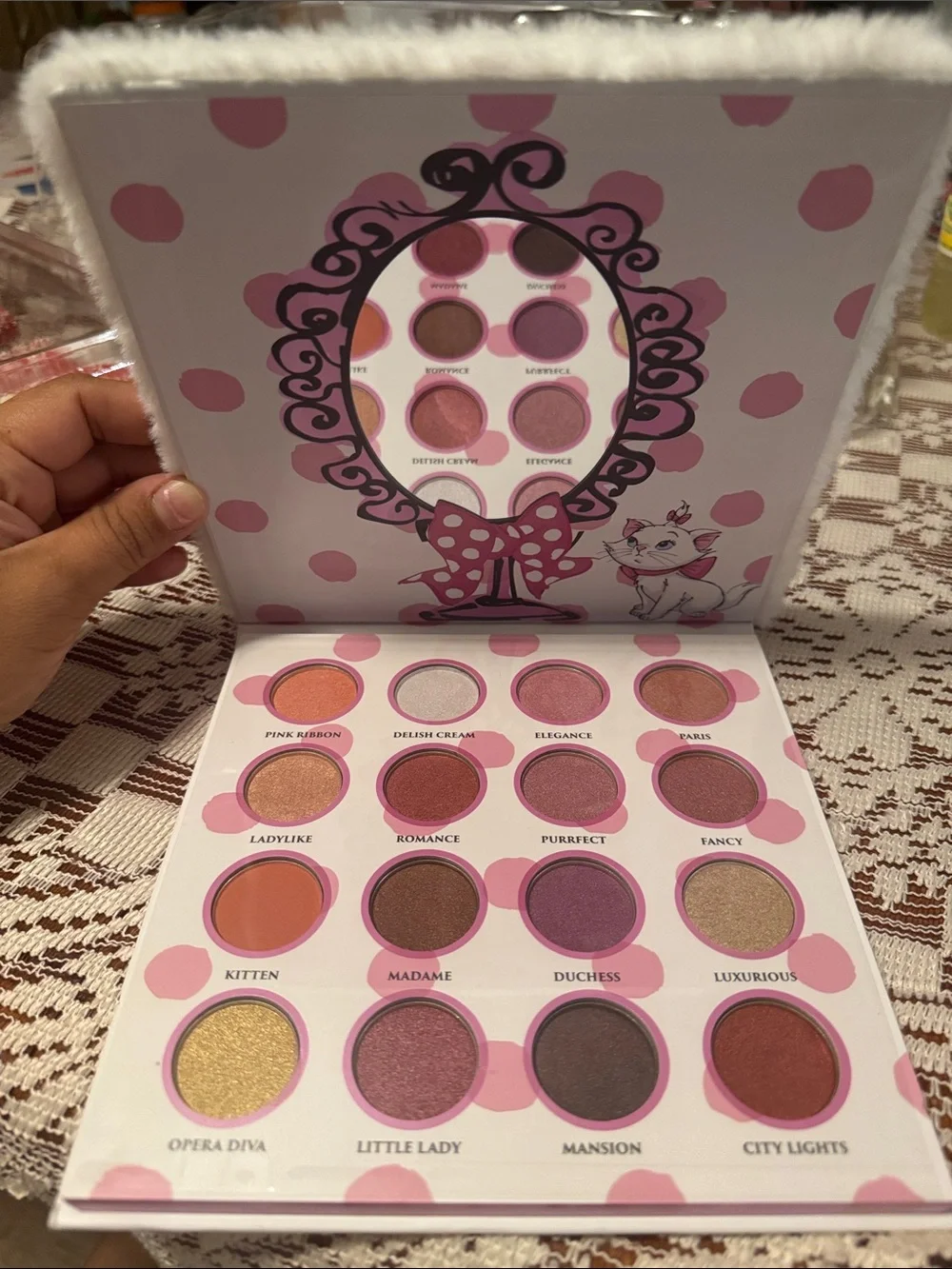 Disney Plush Marie The Aristocats eyeshadow pallet